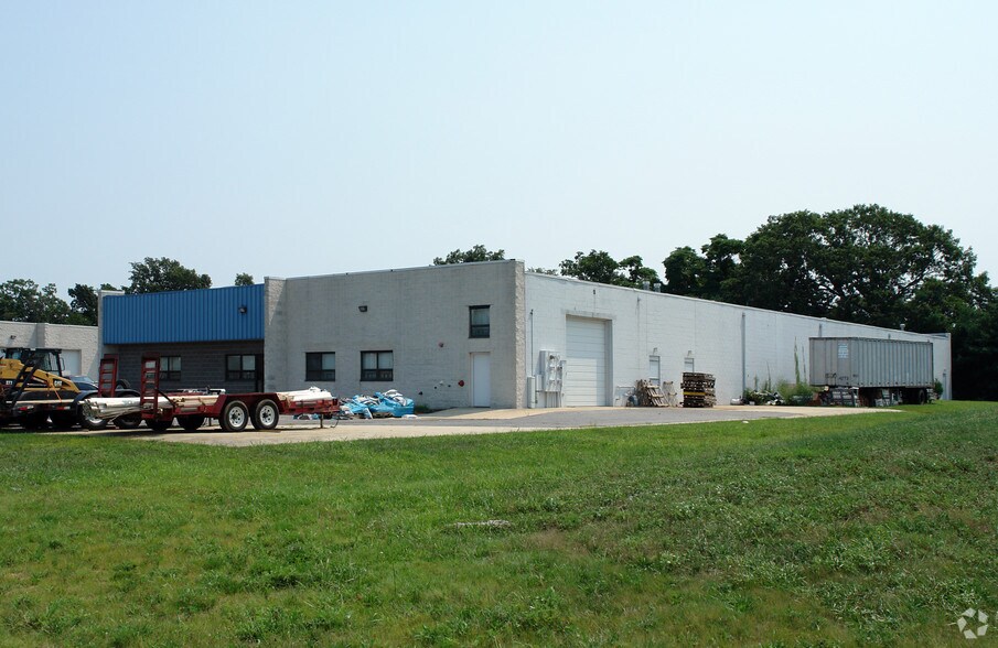 More Photos Of 420 Kelley Dr, West Berlin Light Manufacturing For Lease