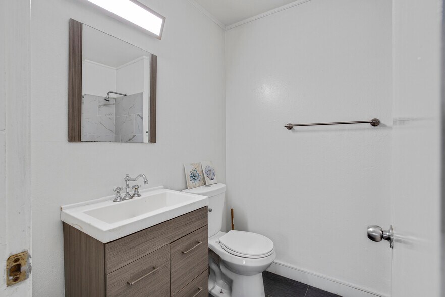 More Photos Of 1429 N Grove Ave, Ontario Apartments For Sale