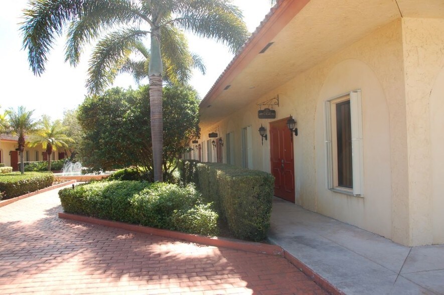 More Photos Of 2560 Rca Blvd, Palm Beach Gardens Medical For Lease
