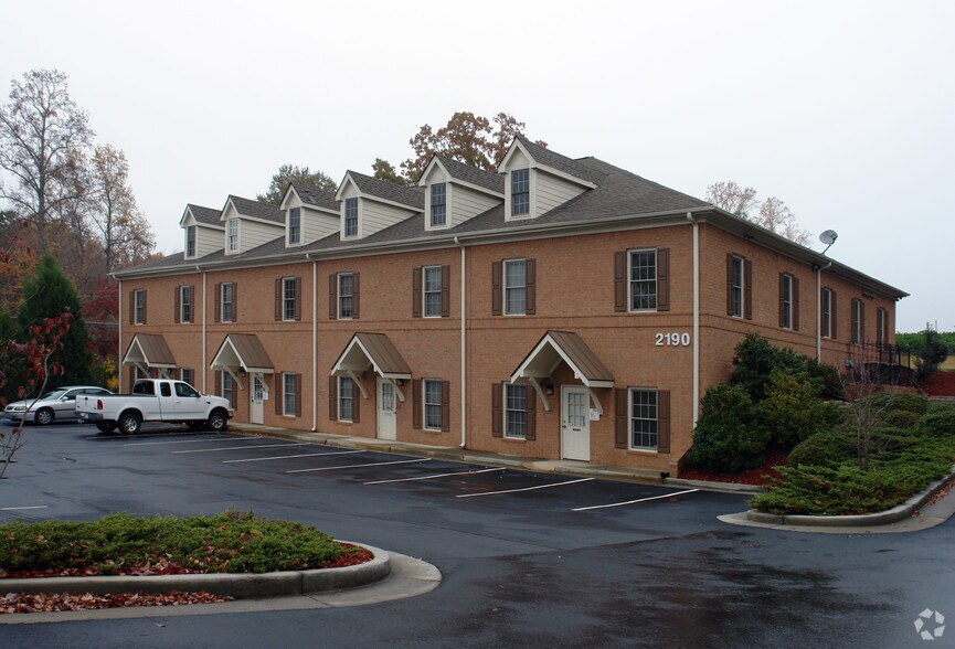 More Photos Of 2190 N Norcross Tucker Rd, Norcross Office For Lease