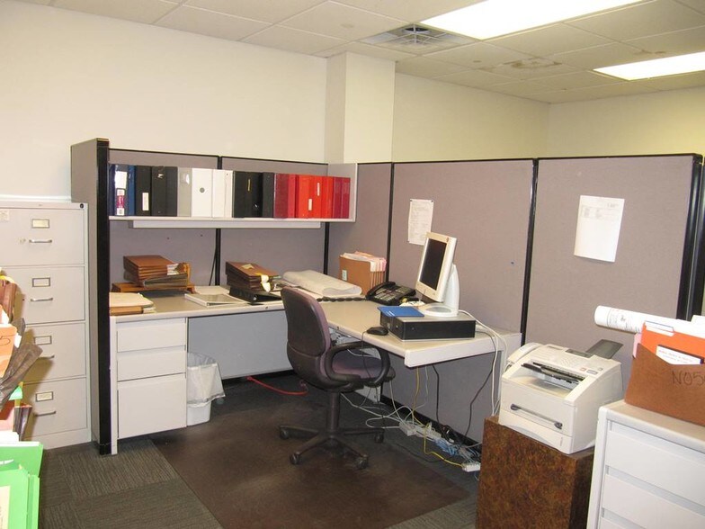 More Photos Of 138-146 Main St, Norwich Office Residential For Lease