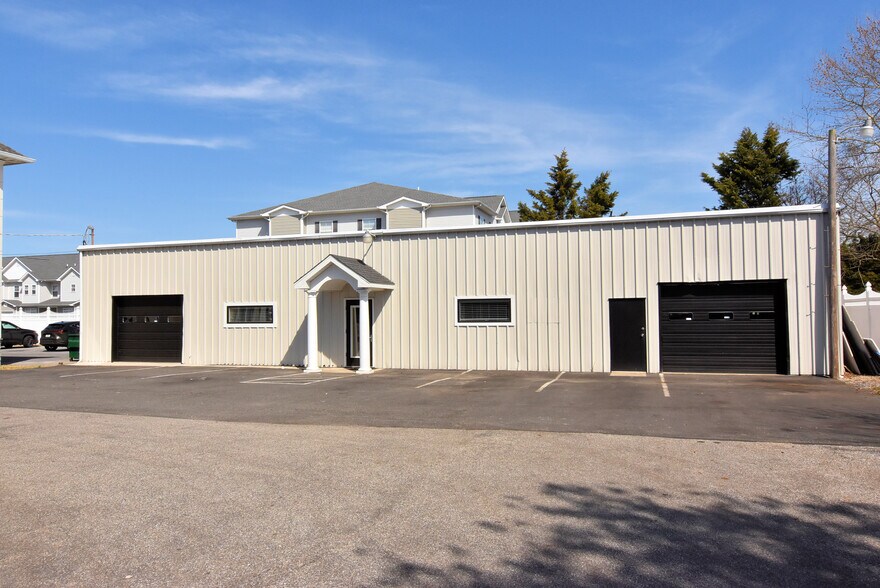 More Photos Of 18355 Coastal Hwy, Lewes Office For Lease