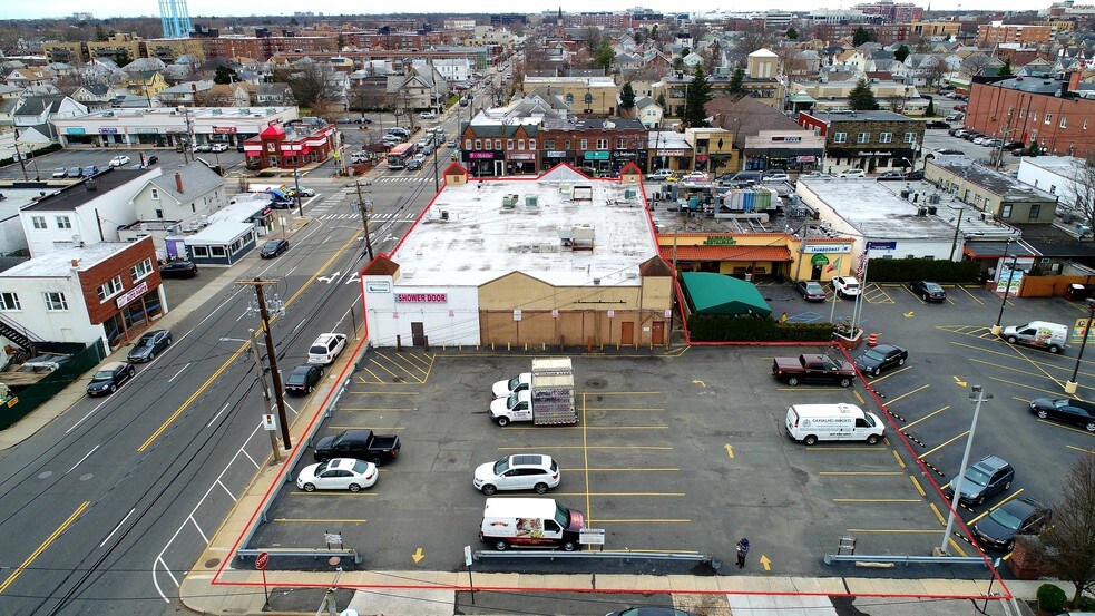 More Photos Of 140-144 Jericho Tpke, Mineola Storefront Retail Office For Lease