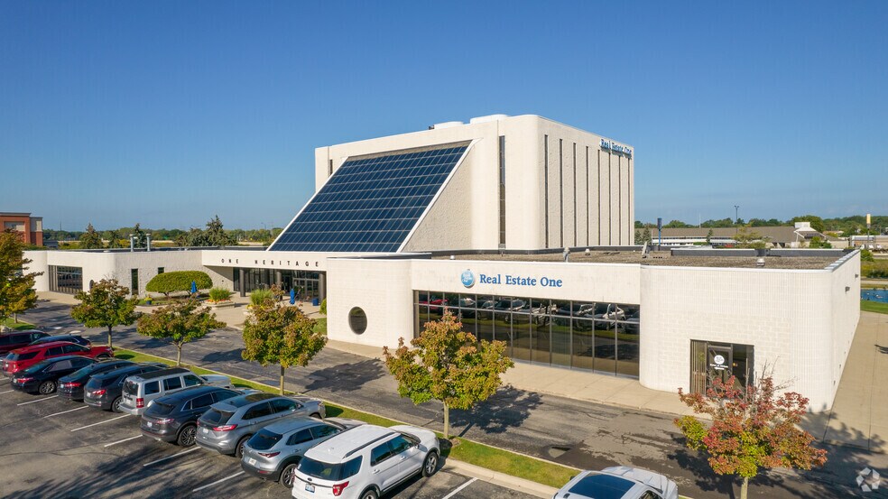 More Photos Of 1 Heritage Pl, Southgate Office For Lease