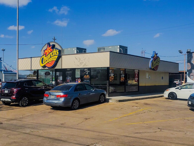 Primary Photo Of 4575 Griggs Rd, Houston Fast Food For Sale