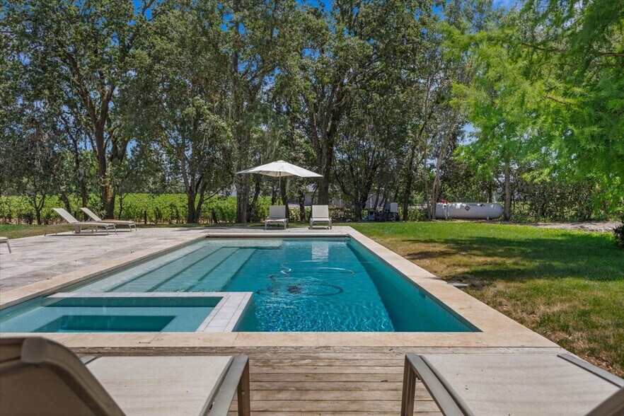 More Photos Of 5647 Highway 128, Geyserville Multifamily For Sale