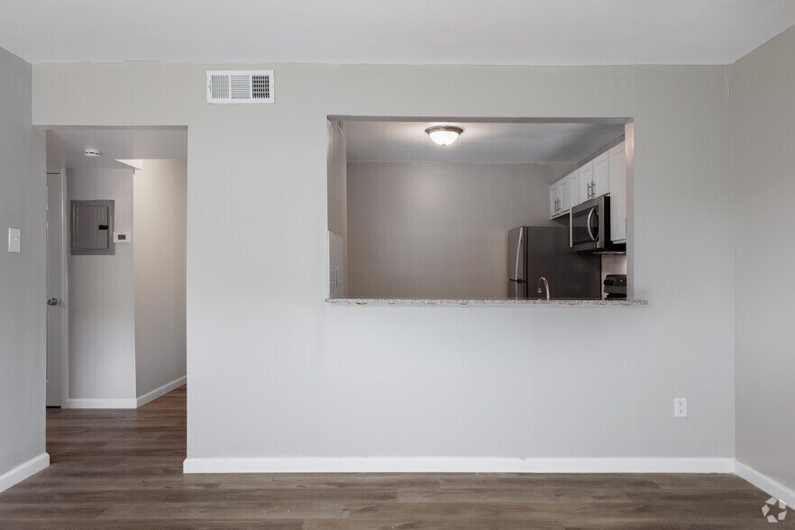 More Photos Of 7594 Watson Rd, Saint Louis Apartments For Sale