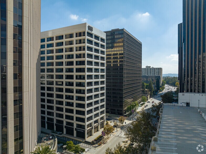 More Photos Of 1880 Century Park E, Los Angeles Office For Lease
