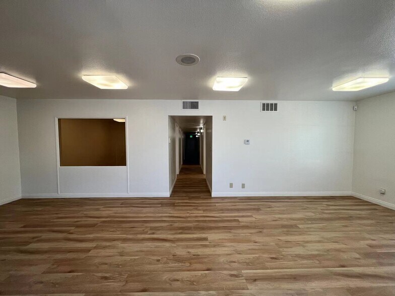 More Photos Of 719 N Sunset Ave, West Covina Office For Lease