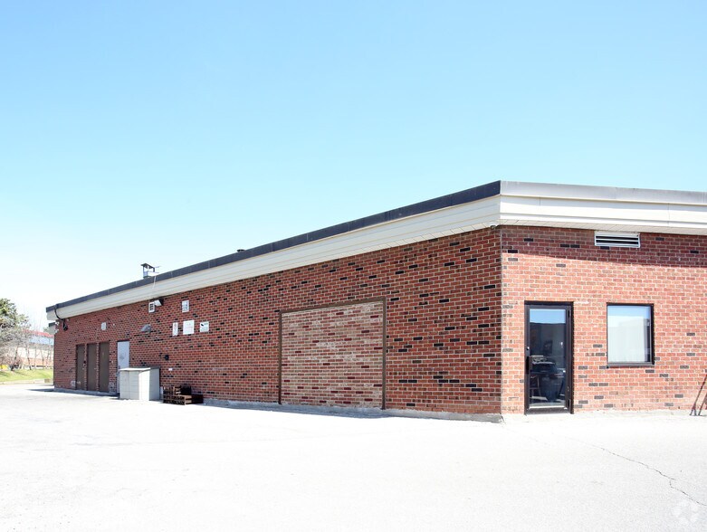 More Photos Of 235 Bayly St W, Ajax Storefront For Lease