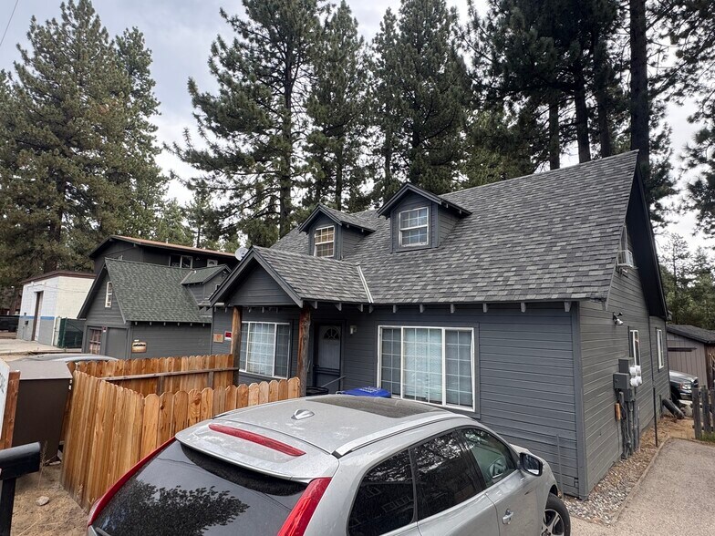 More Photos Of 937 3rd St, South Lake Tahoe Multifamily For Sale