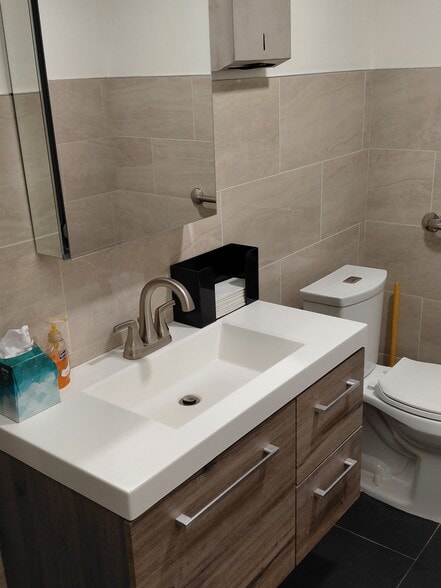 More Photos Of 11 Industrial Way, Salem Warehouse For Sale