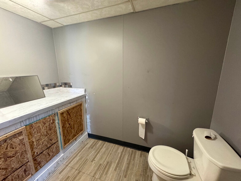 More Photos Of 1149 Watson St, Baltimore Warehouse For Sale
