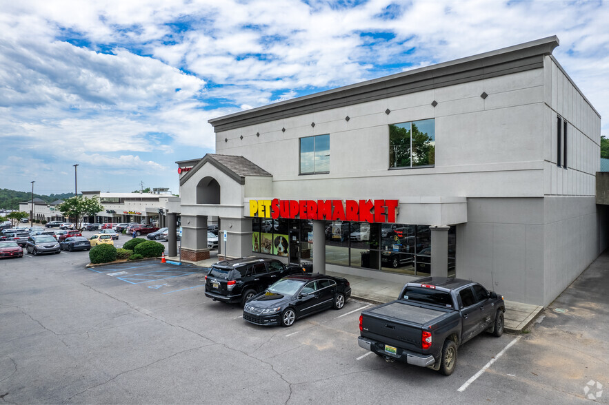 More Photos Of 634-670 Montgomery Hwy, Vestavia Hills Unknown For Lease