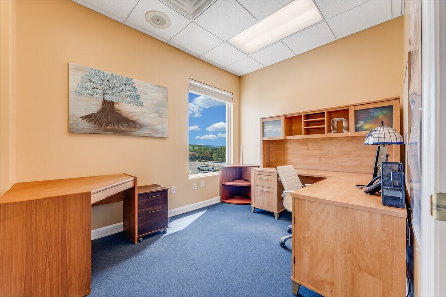 More Photos Of 601 Venture Dr, Morgantown Freestanding For Lease