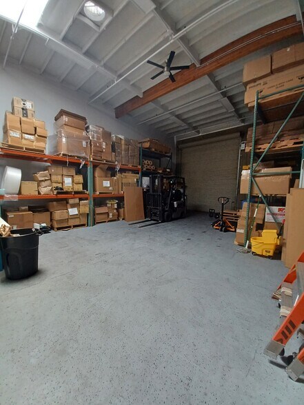 More Photos Of 3250 Monier Cir, Rancho Cordova Manufacturing For Lease