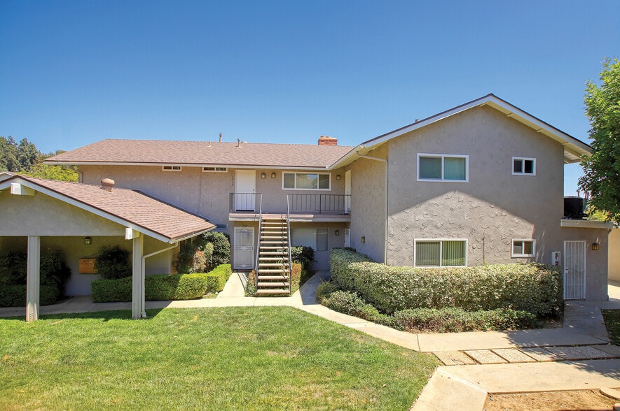 More Photos Of 1960 Evergreen St, La Verne Apartments For Sale