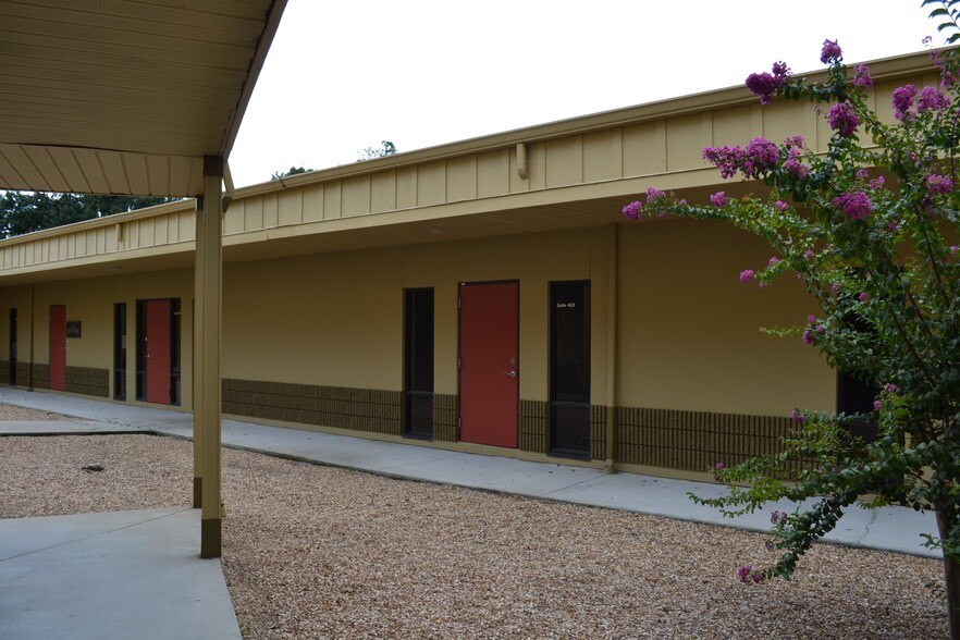 More Photos Of 5304 S Florida Ave, Lakeland Coworking Space