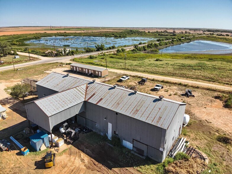 More Photos Of 7007 Farm to Market 846, Knott Office For Sale
