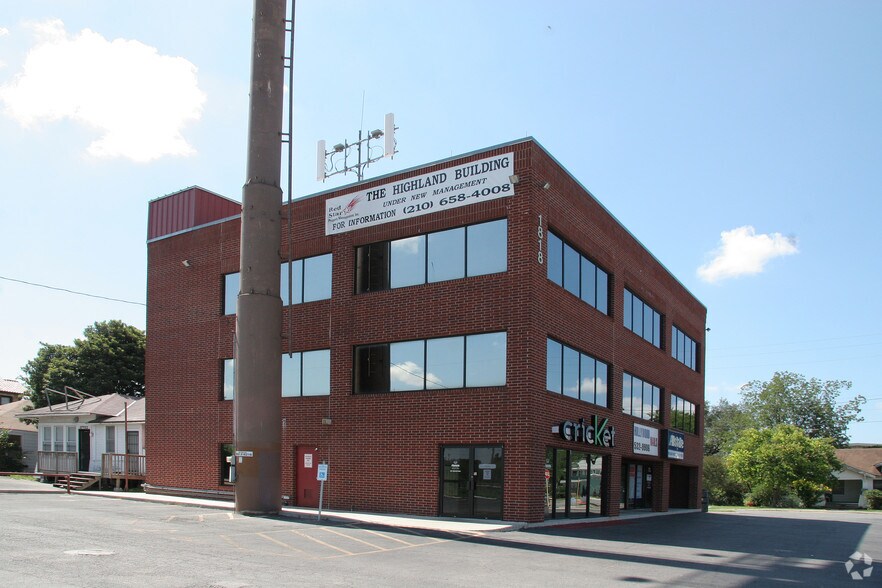 More Photos Of 1818 S New Braunfels Ave, San Antonio Medical For Lease