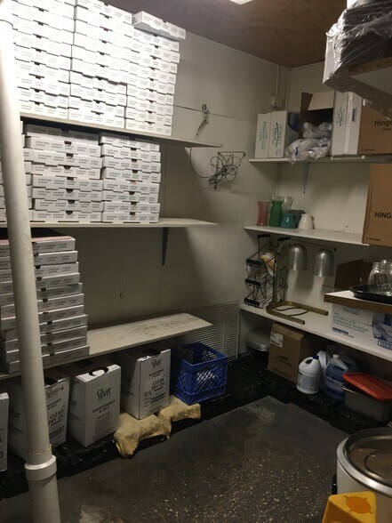 More Photos Of 103 W 30th Ave, Covington Restaurant For Lease