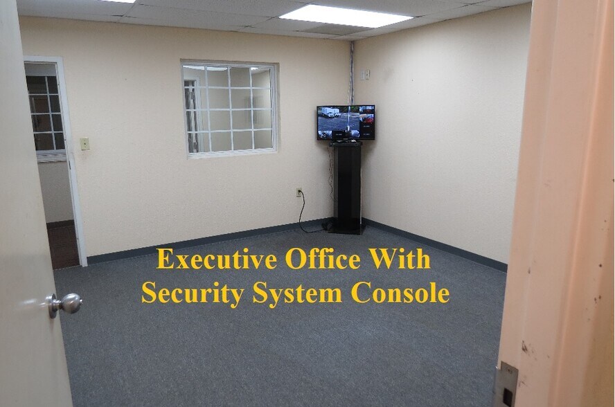 More Photos Of 1170 US Highway 45, Henderson Light Manufacturing For Lease