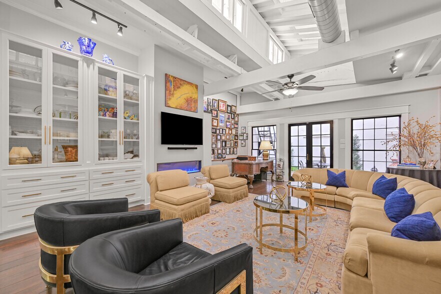 More Photos Of 217 23rd St, Galveston Apartments For Sale