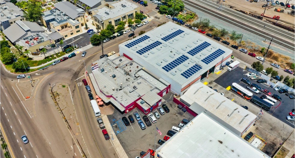 More Photos Of 4085 Pacific Hwy, San Diego Freestanding For Lease