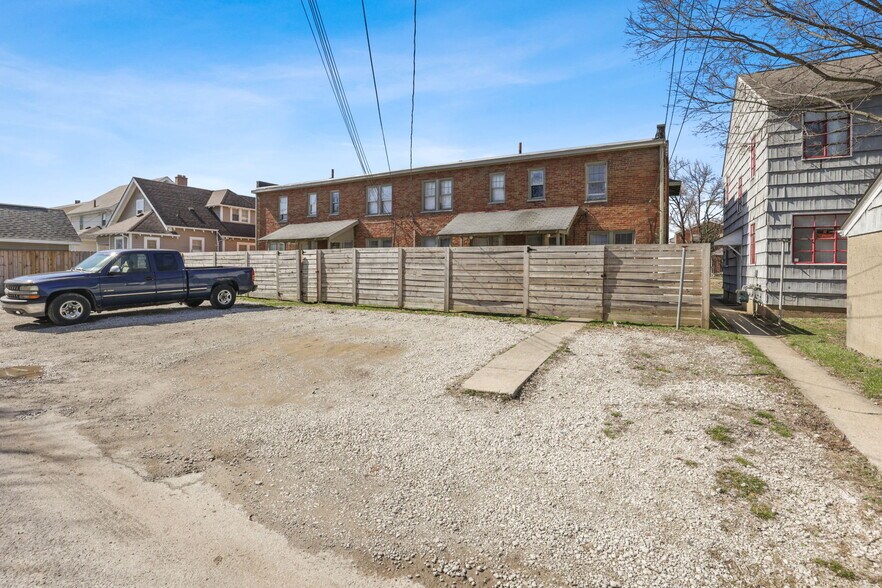 More Photos Of 644-650 S Hague Ave, Columbus Multifamily For Sale