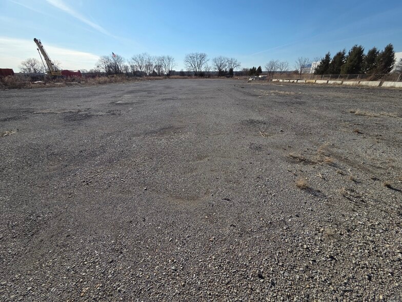 More Photos Of 23462 S Youngs Rd, Channahon Land For Lease