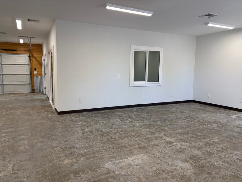 More Photos Of 1112 W College St, Murfreesboro Loft Creative Space For Lease