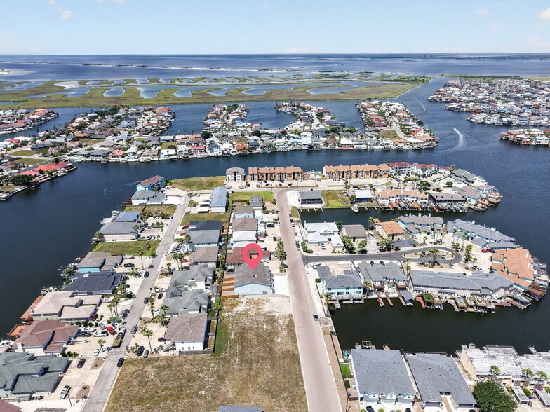 More Photos Of 13981 Ports O Call Dr, Corpus Christi Multifamily For Sale