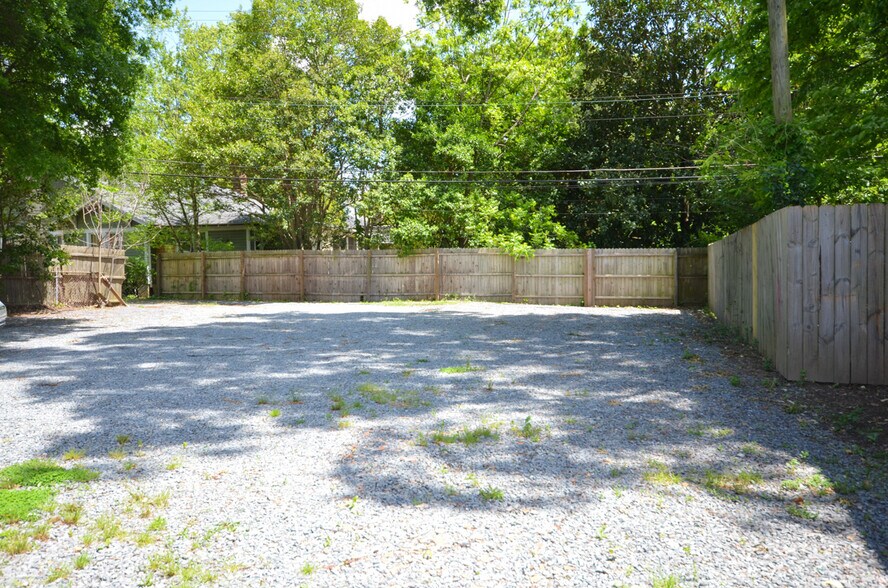 More Photos Of 2220 The Plaza, Charlotte Office Residential For Sale