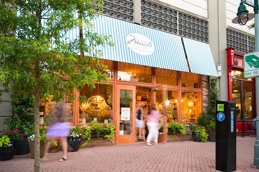 More Photos Of 2700 S Quincy St, Arlington Unknown For Lease