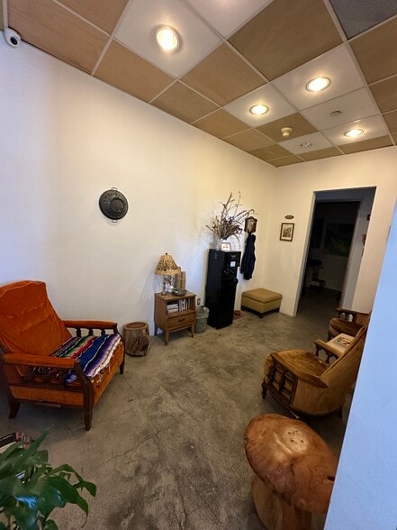 More Photos Of 12202-12212 W Washington Blvd, Los Angeles Medical For Lease