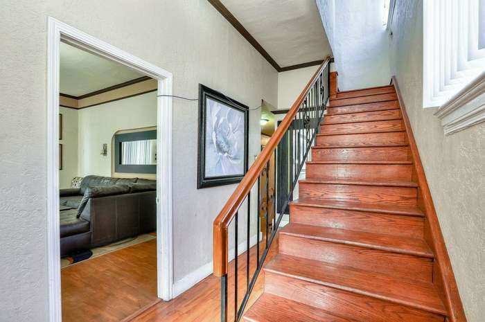 More Photos Of 468 S 6th St, San Jose Dormitory For Sale