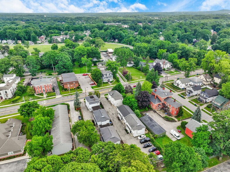 More Photos Of 166 Mentor Ave, Painesville Apartments For Sale