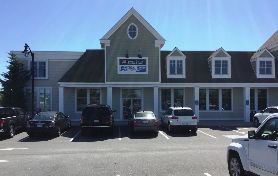 More Photos Of 540 Main St, Hyannis General Retail For Sale