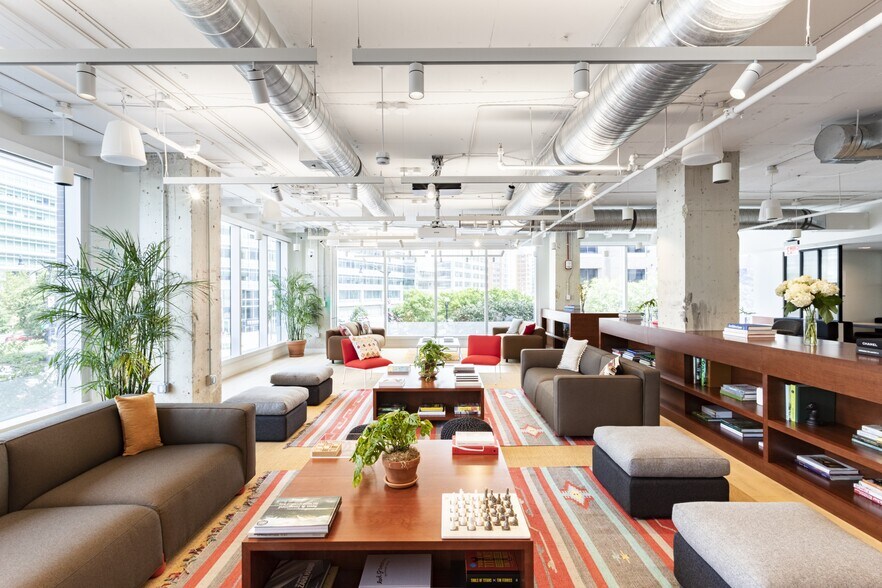 More Photos Of 700 K St NW, Washington Office For Lease