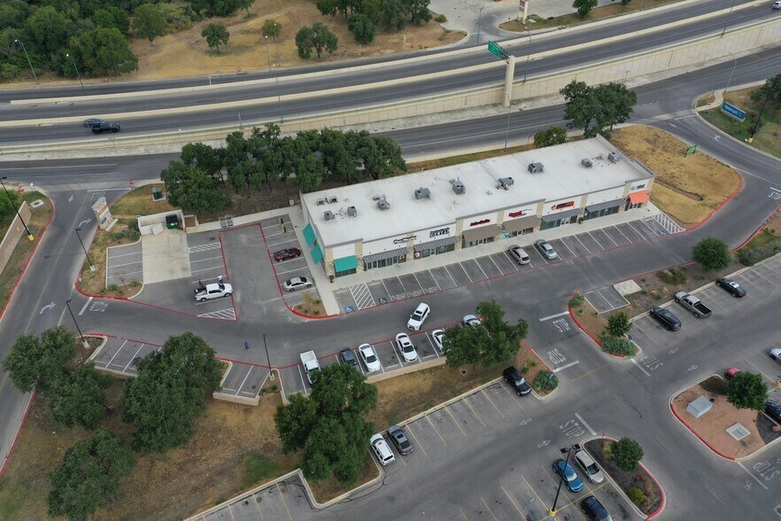 More Photos Of 938 Wurzbach Pky, San Antonio Freestanding For Lease