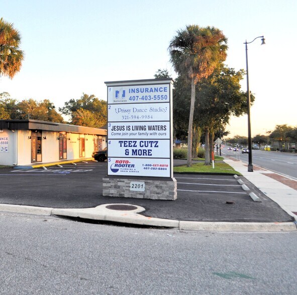 More Photos Of 2201 S French Ave, Sanford Storefront Retail Office For Lease