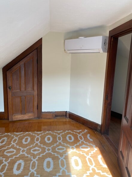 More Photos Of 1359 Centre St, Newton Office For Lease