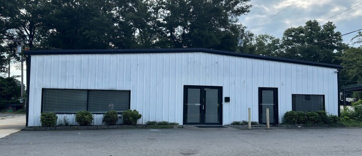 Primary Photo Of 1122 India Hook Rd, Rock Hill Flex For Sale