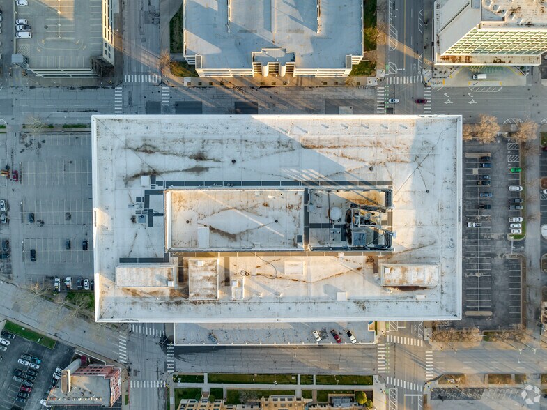 More Photos Of 110 W 7th St S, Tulsa Office For Lease