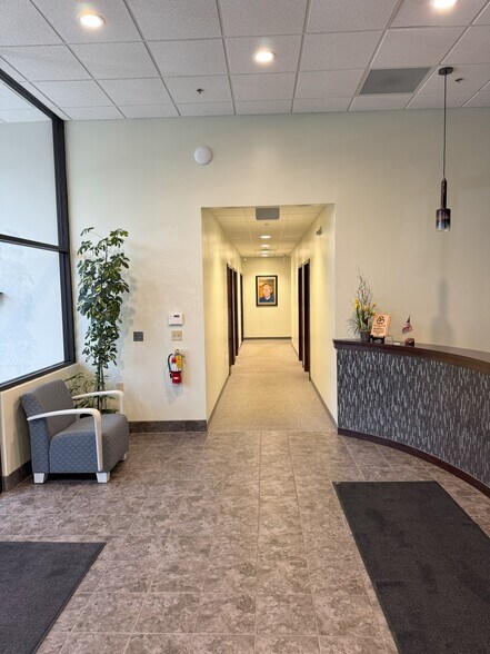 More Photos Of 401 E Conde St, Janesville Warehouse For Lease