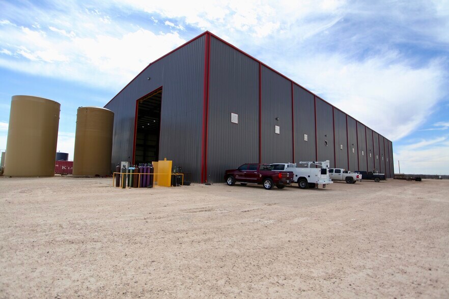 More Photos Of 7401 County 1210 rd, Midland Warehouse For Sale