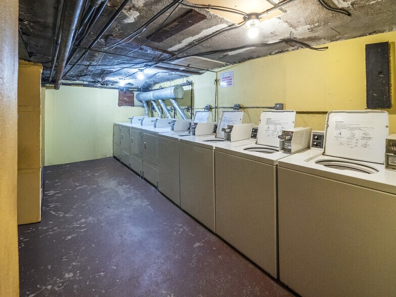 More Photos Of 103 Grattan St, Brooklyn Apartments For Sale