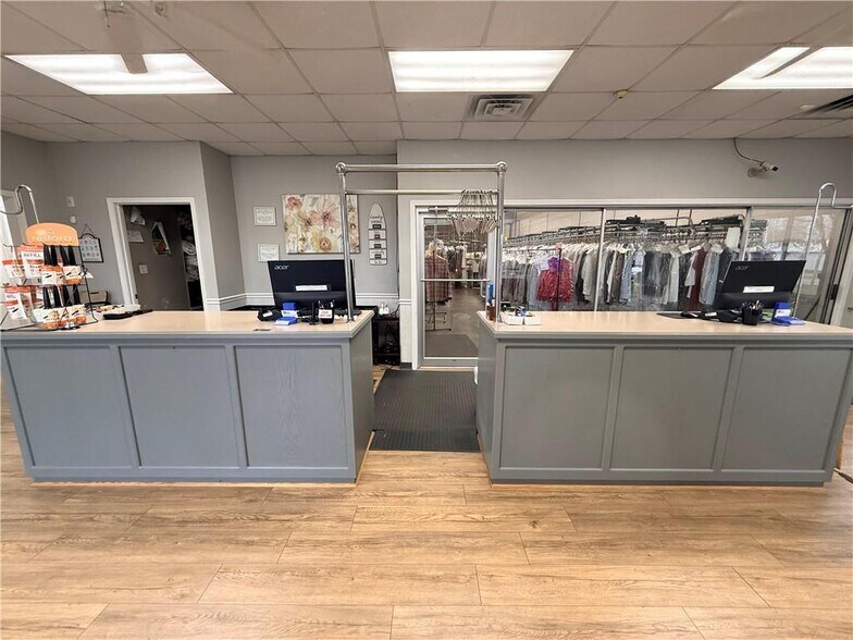 More Photos Of 718 S Arkansas Ave, Russellville Specialty For Sale