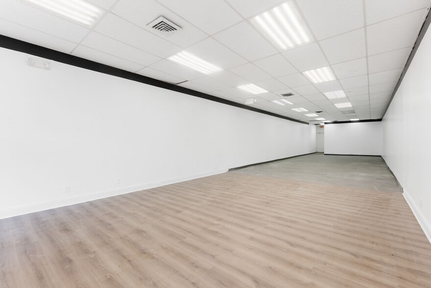 More Photos Of 8106-8186 N University Dr, Tamarac Unknown For Lease
