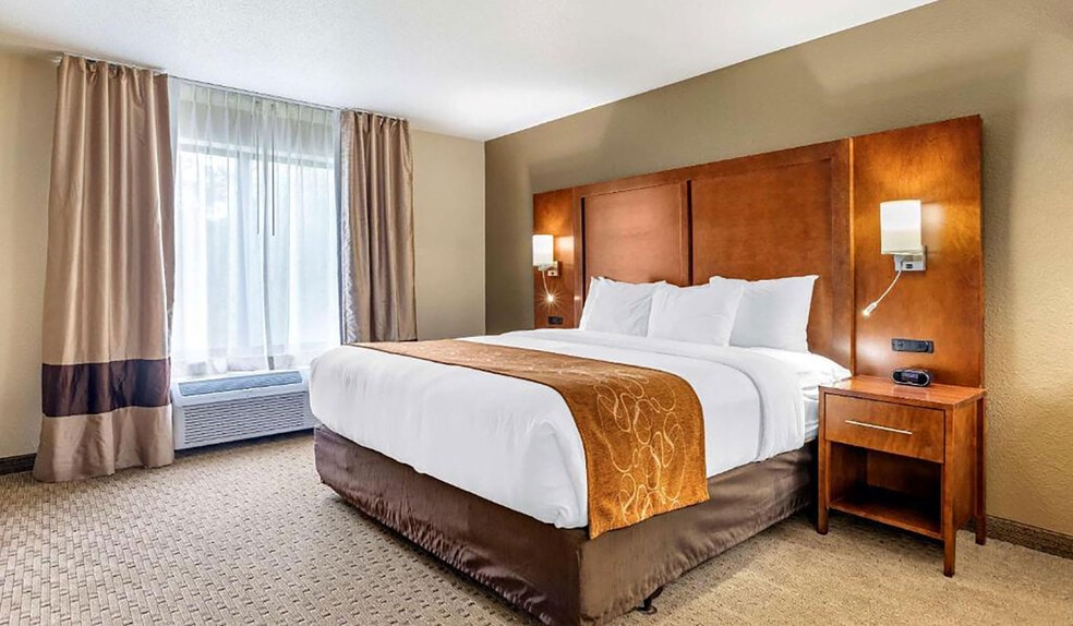 More Photos Of 350 Dodge Rd NE, Comstock Park Hotel For Sale